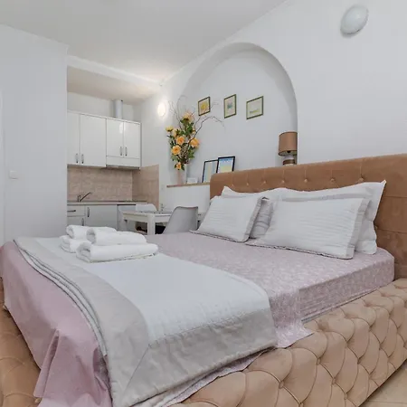 With Parking Space - 24562 * Makarska