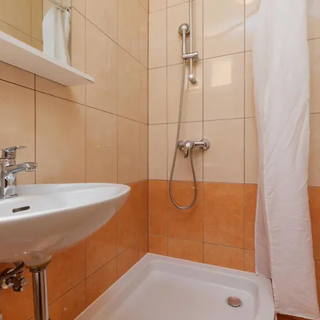 With Parking Space - 24562 Apartment Makarska