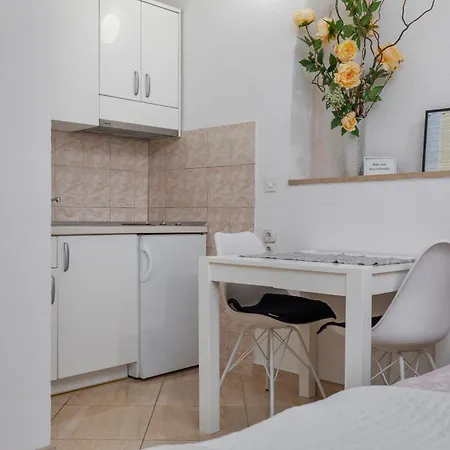 With Parking Space - 24562 * Makarska